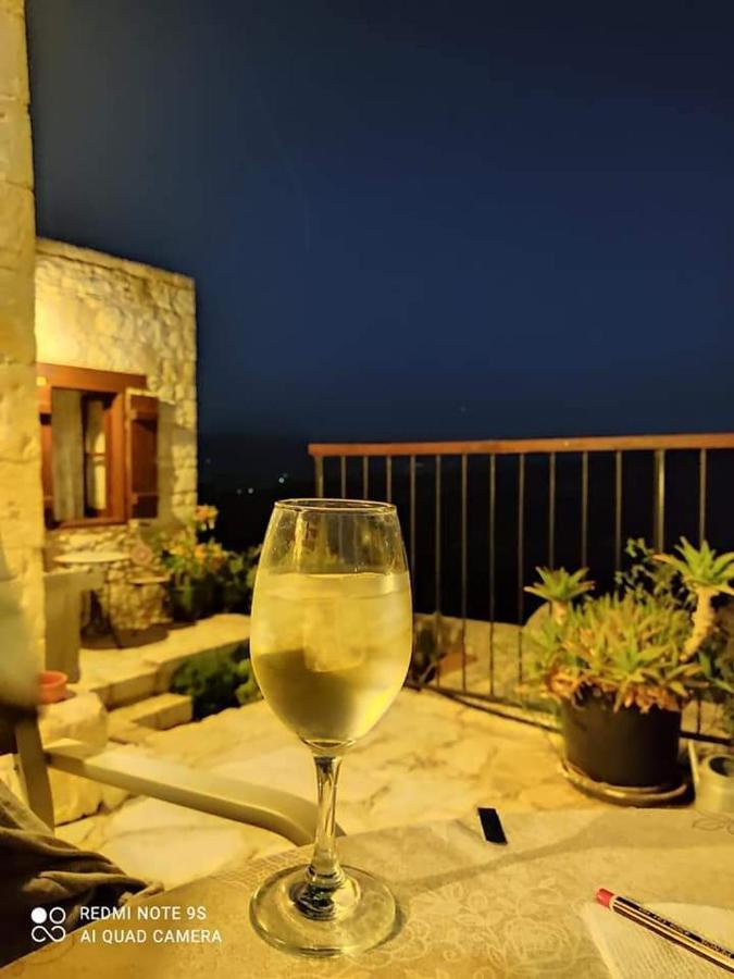 Aliki'S House 1+ 2 Guest House Polis Bagian luar foto