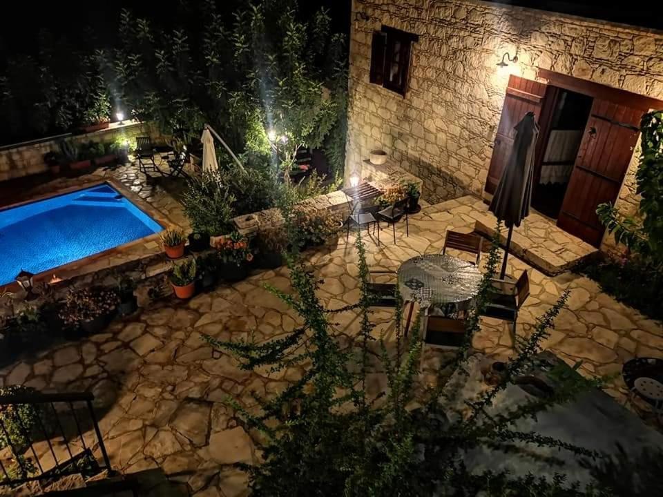 Aliki'S House 1+ 2 Guest House Polis Bagian luar foto