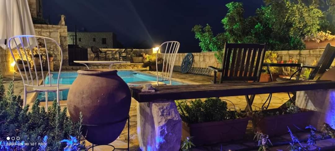 Aliki'S House 1+ 2 Guest House Polis Bagian luar foto